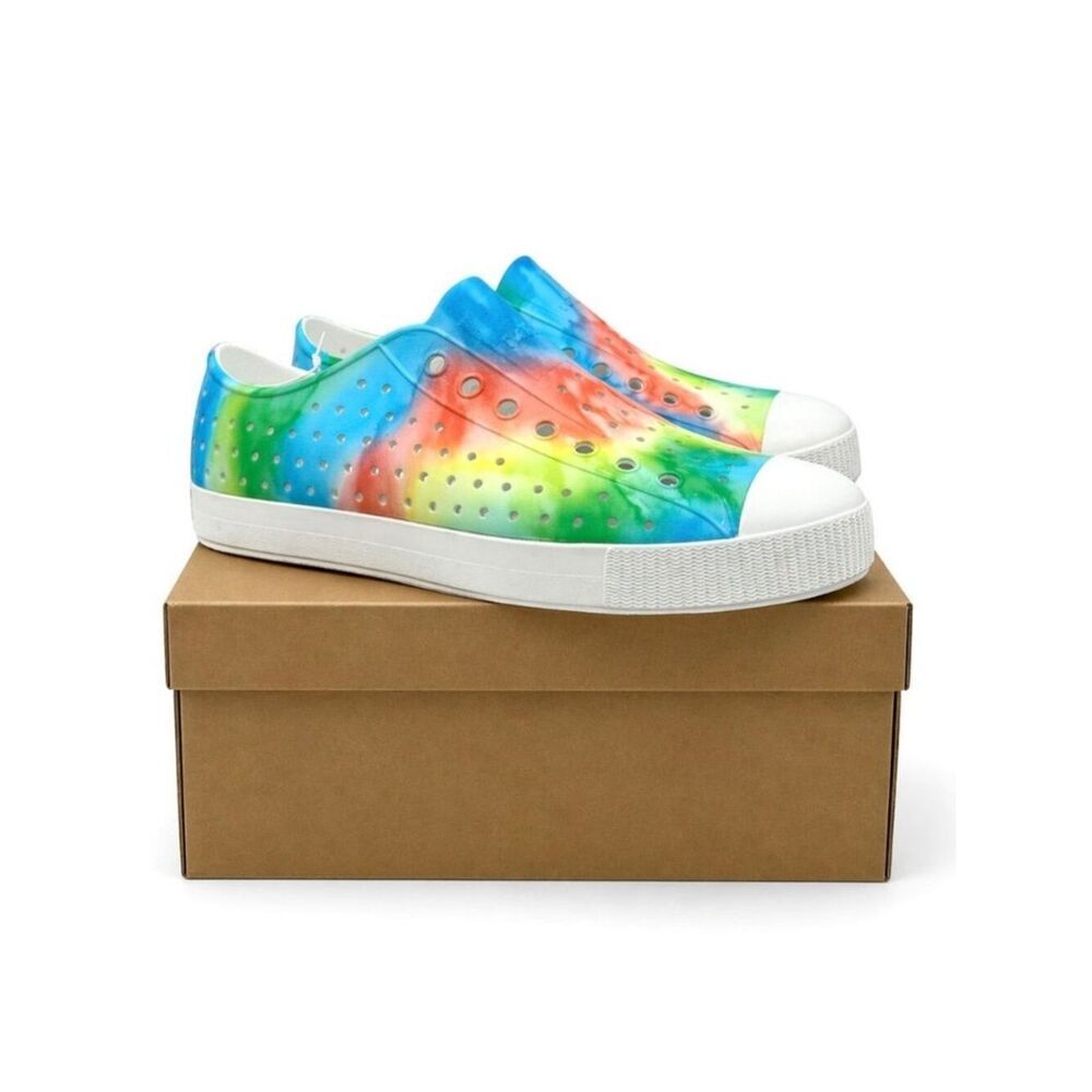 Native Jefferson Slip-On Water Shoe Rainbow Tie Dye Lightweight Mens 9 Womens 11